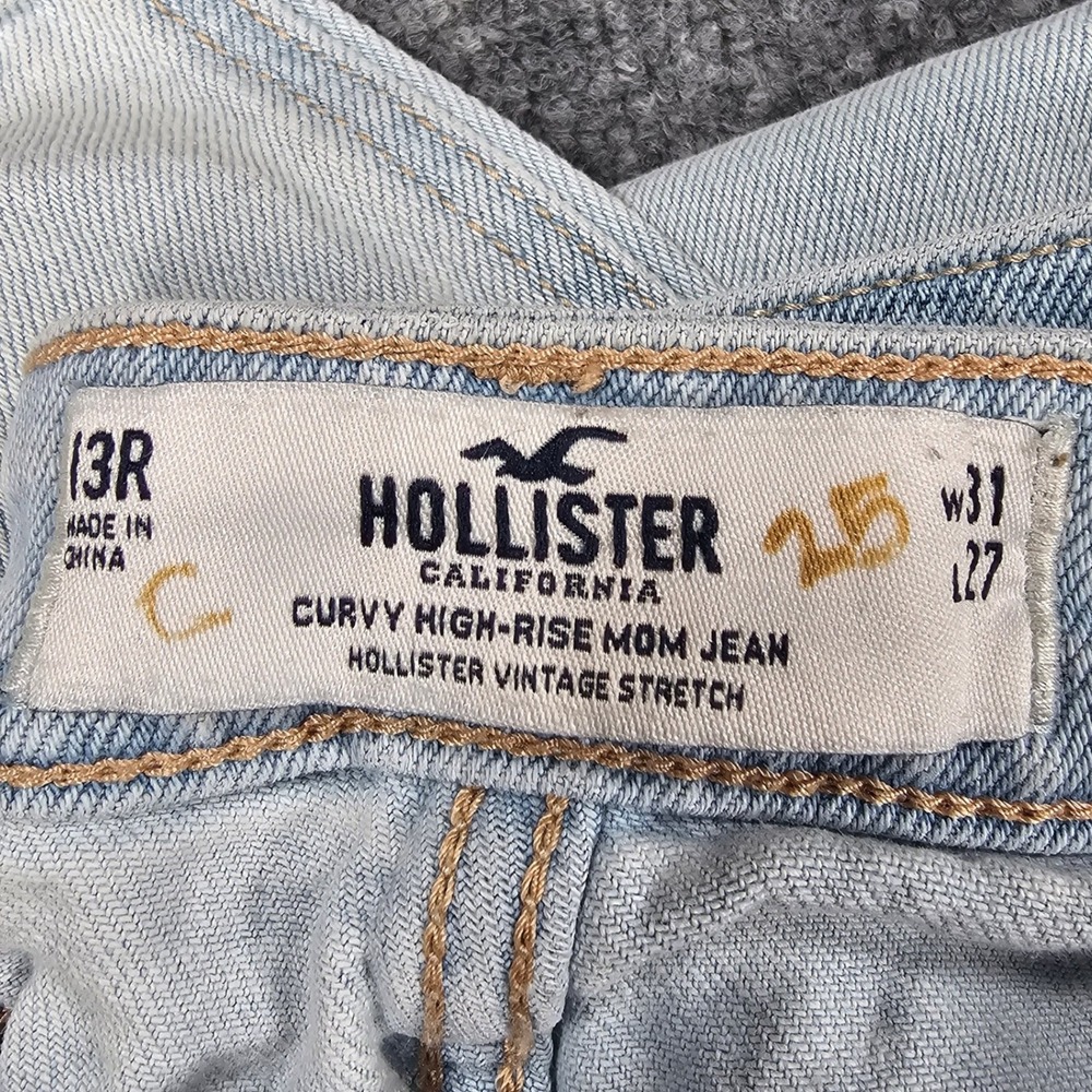 Hollister Curvy High Rise Mom Jeans Womens 13R W31 L27 Light Wash Distressed - Picture 2 of 13